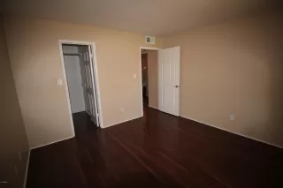 Photo #5: 6170995 Listing