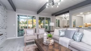 Photo #3: 6171358 Listing