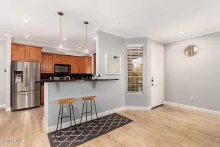 Photo #6: 6171412 Listing