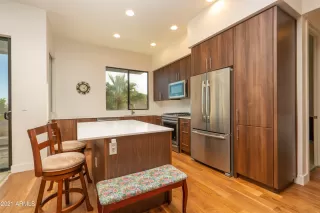 Photo #3: 6171462 Listing