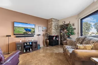 Photo #2: 6171499 Listing