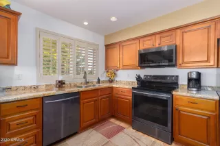 Photo #6: 6171686 Listing 