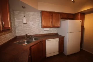 Photo #5: 6171910 Listing