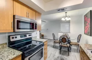 Photo #6: 6172212 Listing