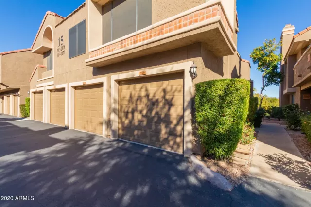 MLS: 6172253 Condo For Sale