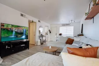 Photo #6: 6172348 Listing 