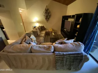 Photo #2: 6172410 Listing 