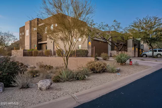 MLS: 6172585 Condo For Sale