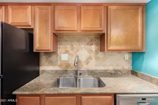 Photo #6: 6173053 Listing