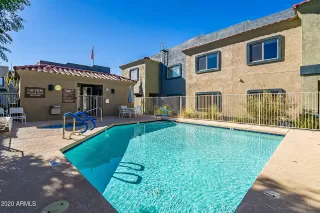 Photo #4: 6173073 Listing