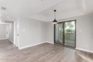 Photo #5: 6173107 Listing 