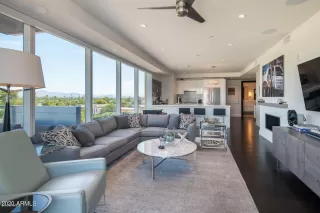 Photo #5: 6173241 Listing