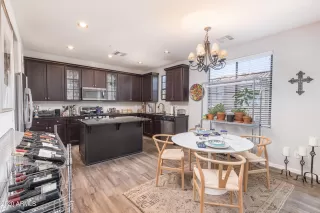 Photo #6: 6173594 Listing