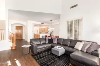 Photo #5: 6173595 Listing