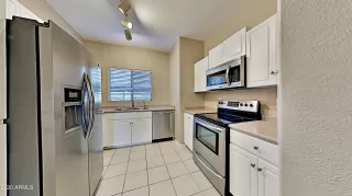 Photo #5: 6173630 Listing