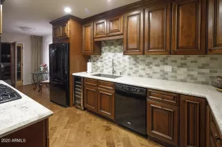 Photo #6: 6173809 Listing 