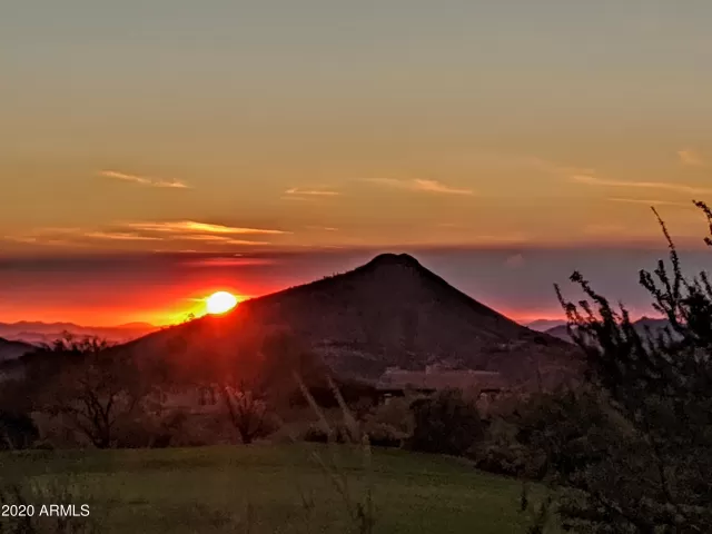 MLS: 6173827 Condo For Sale