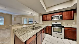 Photo #5: 6174252 Listing