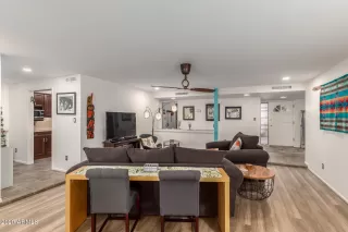 Photo #4: 6174456 Listing