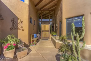 Photo #2: 6174608 Listing