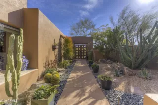 Photo #5: 6174608 Listing