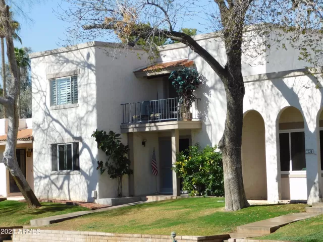 MLS: 6174666 Condo For Sale