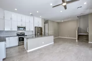 Photo #1: 6175096 Listing 