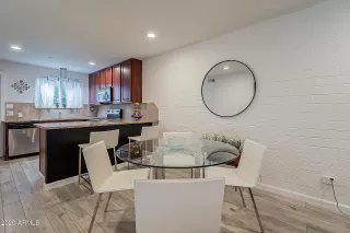 Photo #2: 6175115 Listing 