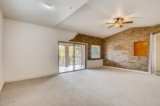 Photo #4: 6175139 Listing