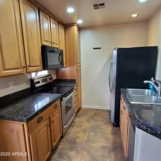 Photo #5: 6175219 Listing