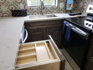 Photo #3: 6175341 Listing