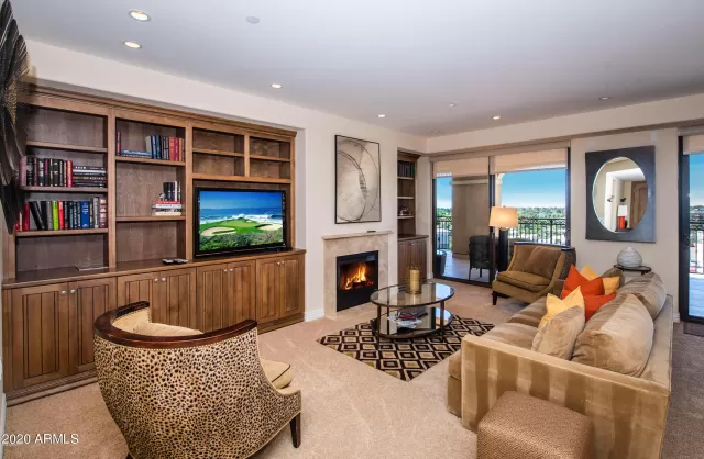 MLS: 6175437 Condo For Sale