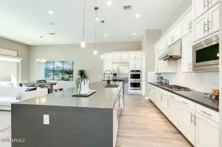 Photo #3: 6175663 Listing 
