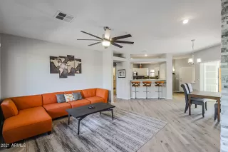 Photo #2: 6175681 Listing 