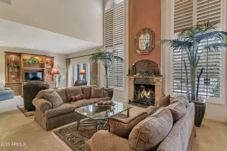 Photo #2: 6175808 Listing