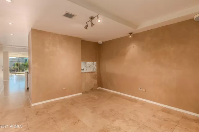 MLS: 6175869 Condo For Sale