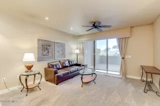 Photo #2: 6176099 Listing 