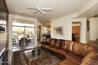 Photo #3: 6176291 Listing