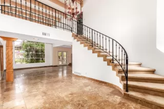 Photo #1: 6176514 Listing