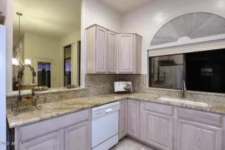 Photo #3: 6176601 Listing