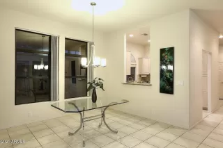 Photo #5: 6176601 Listing