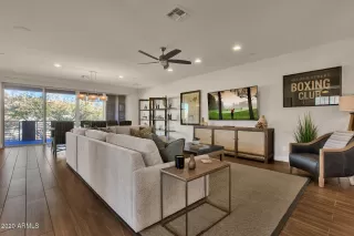 Photo #2: 6176784 Listing