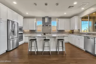 Photo #5: 6176784 Listing