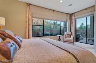 Photo #6: 6176800 Listing