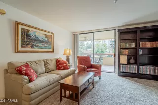 Photo #2: 6176811 Listing 