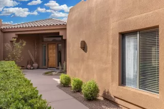 Photo #1: 6176943 Listing