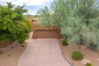 Photo #3: 6176943 Listing