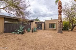 Photo #2: 6176967 Listing