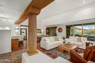 Photo #1: 6176998 Listing