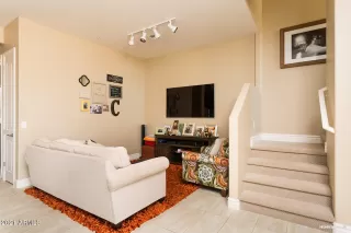 Photo #5: 6177253 Listing